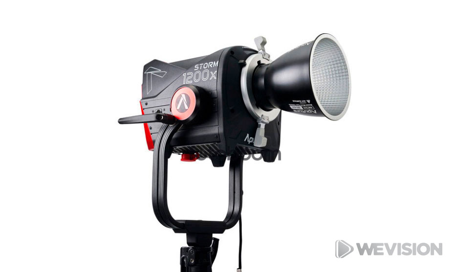ALQUILER APUTURE STORM 1200X WEVISION WELABPLUS